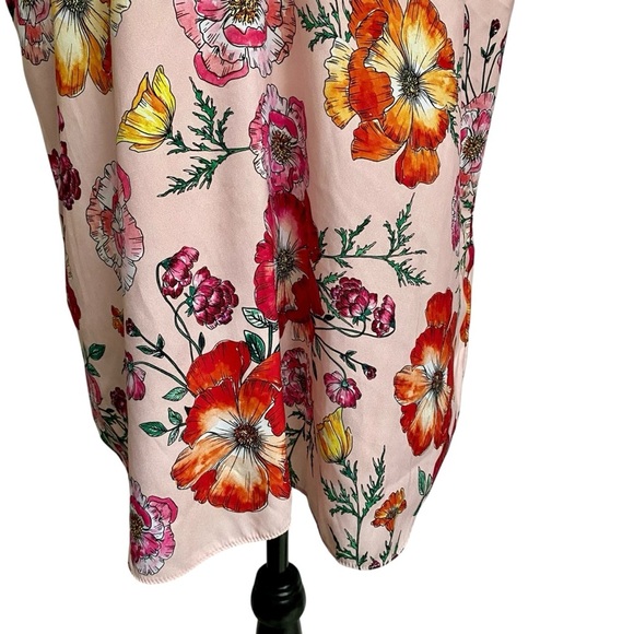 Express Pink Floral Lace Shoulder V-Neck Blouse Size Large - Picture 3 of 12